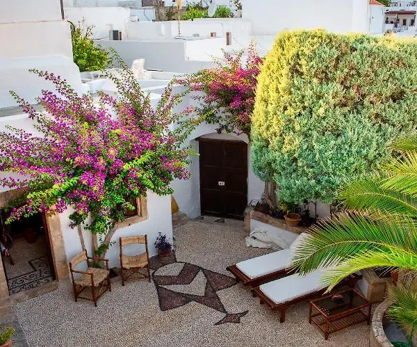 Antique Case de vacanță Líndos