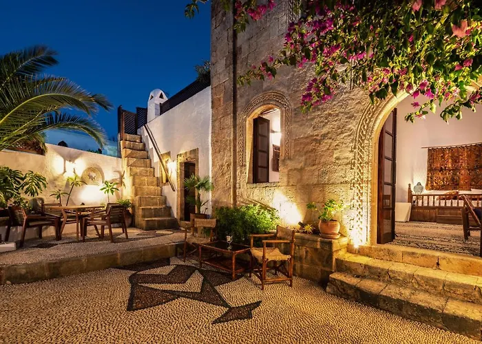 Antique בית נופש לינדוס